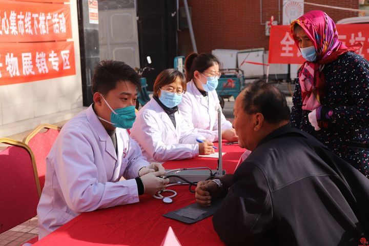 相约黄河大集，寻味人间烟火—“文明有章 甜美高官寨”全域实践系列活动之黄河大集暨爱心集市开集啦！