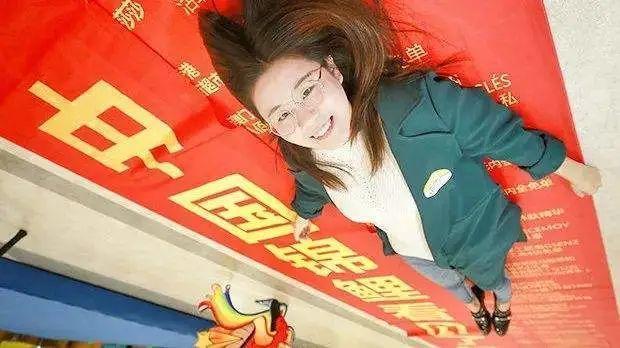 主播|“出道即翻车”？一元转让中国锦鲤是骗人的？信小呆致歉