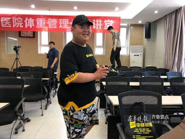 668斤减至305斤！山东第一胖瘦身成功，还找了女朋友