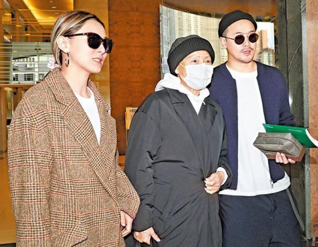 曾志伟第二任太太患癌去世，两人最后一次公开同框照曝光