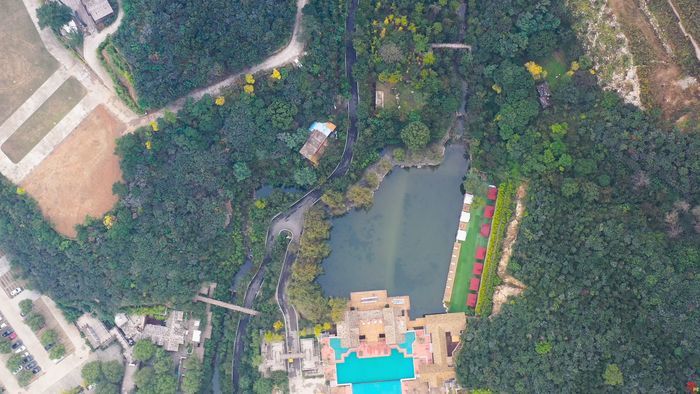 【飞“阅”泉城】山林尽染美如画 九如山带您邂逅浪漫之旅