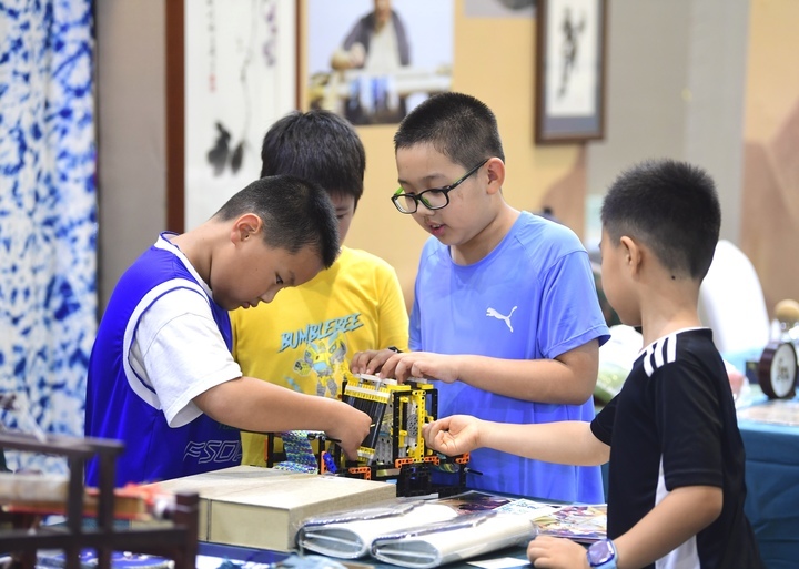 购书之余看非遗！快来第31届书博会现场看非遗代表性项目精品展吧