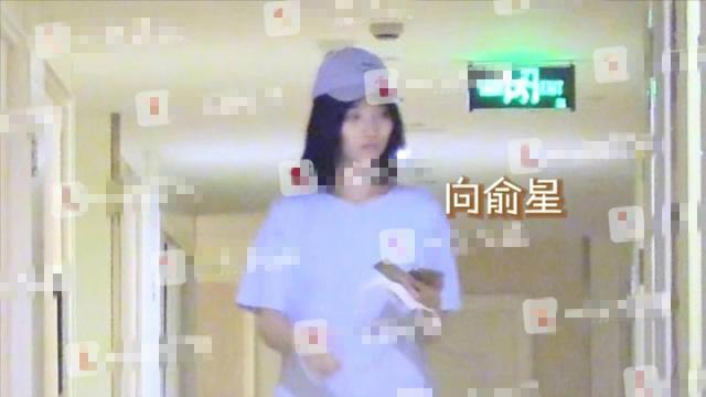 周奇向俞星分手|【见光死】周奇向俞星分手，一天前被曝与女方同回酒店