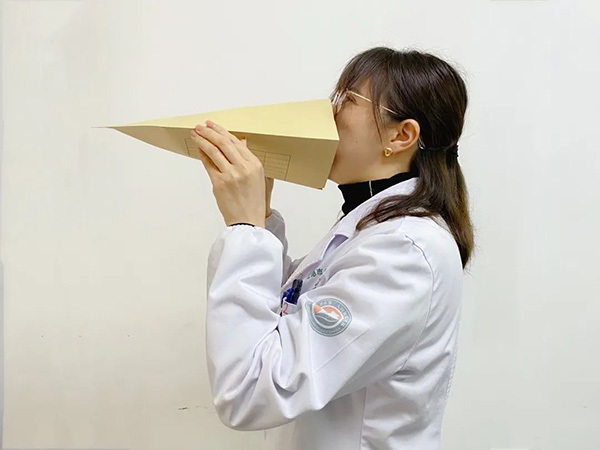 妻子与丈夫吵架后手指痉挛如鸡爪 医生：是气到“中毒”