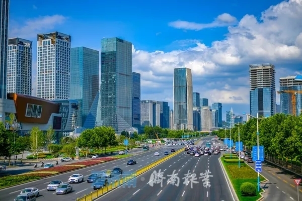 追光