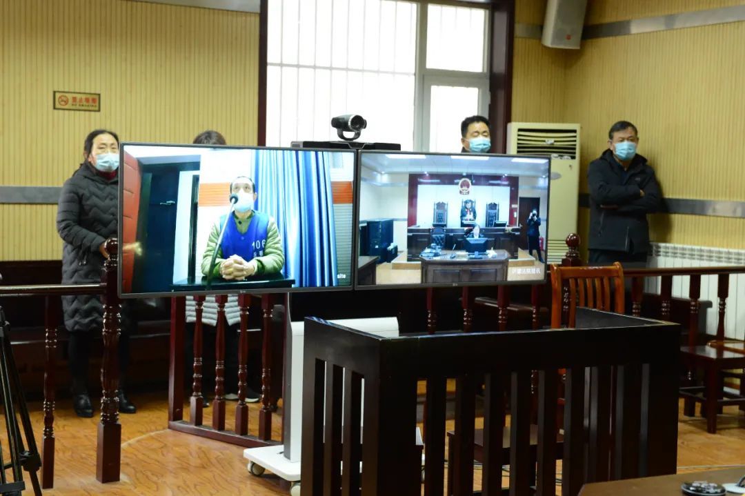 山东淄博市教育局原副局长获刑，此前主动向纪委投案