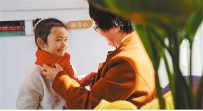 “长河妈妈”的新年礼物（暖相册）