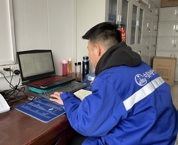 春节我在岗｜济莱高铁工地上，有被汗水浸润的“年味”