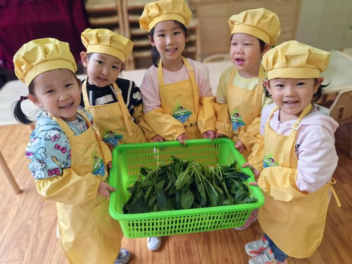 蒙润幼教集团：温风沐麦圆，初夏最美是小满