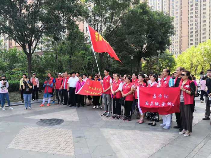 引领创卫攻坚  济南城管打出十大“组合拳”