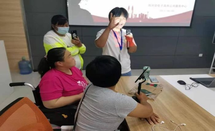 商河县召开第二期残疾人直播短视频培训班