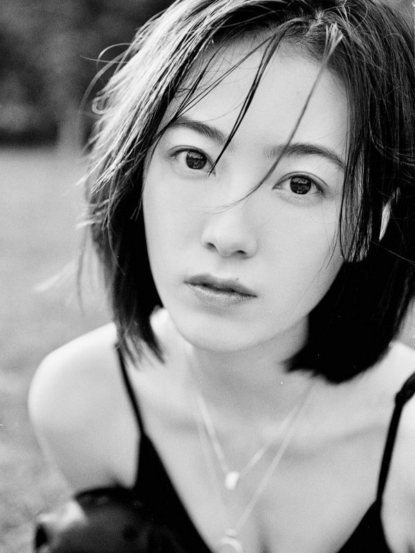 《下一站是幸福》《绝代双骄》双剧热播 新生代演员侯晓童未来可期