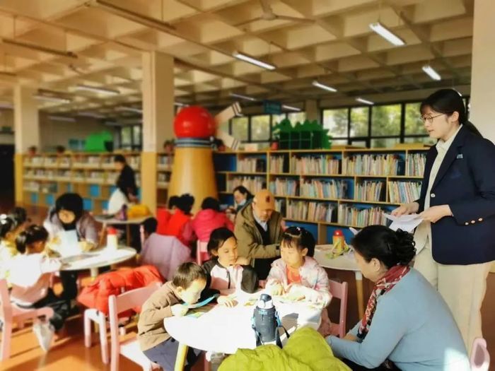 “周末PLUS”是种什么体验？济南市图书馆“全天候”陪娃阅读