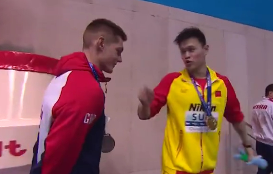 招谁惹谁了？孙杨再次被拒合影 这次选择霸气回应