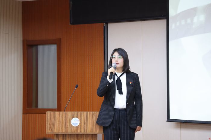 为持续深化“上一线、察实情、练本领、促发展”群众工作教育实践