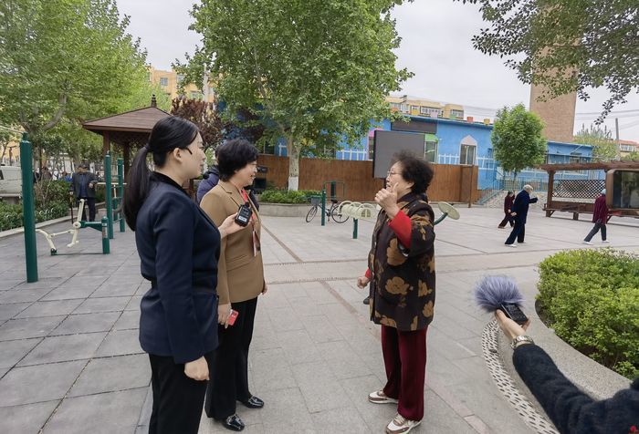 老旧小区努力“改出”满满幸福感——市政协开展“老旧小区改造”专题第二次现场商量