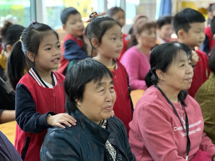 重阳节，我与祖辈合个影