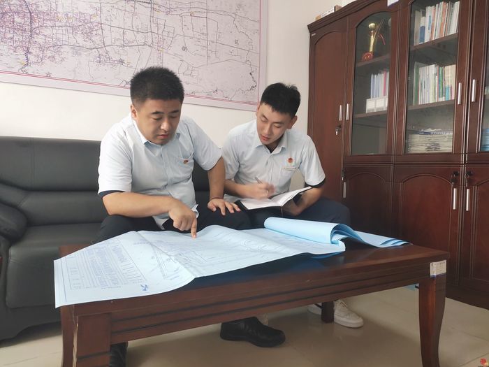 国刚臣：党员中的“阵前将”  市场上的“拓荒牛”