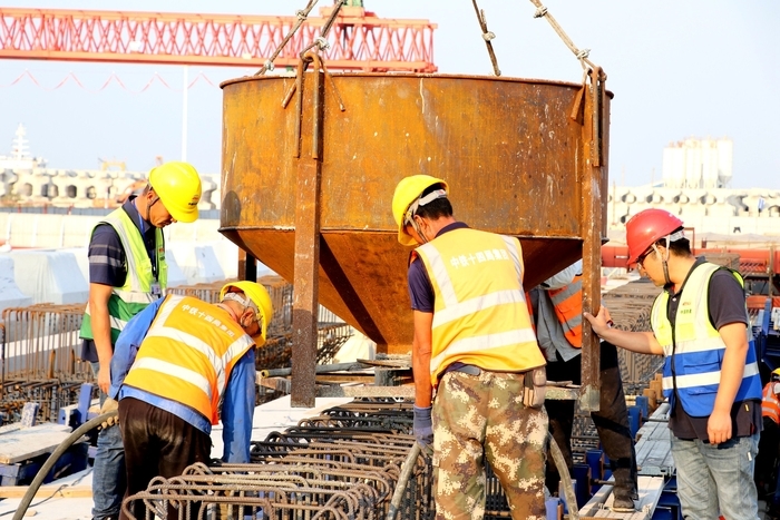 东营市首个集装箱专用码头进入实质性施工阶段