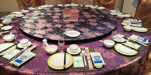 小餐桌大文明 公勺公筷成新“食”尚