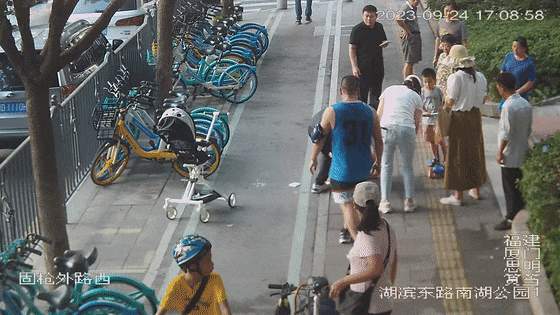 惊魂363秒！所有人都在盼着孩子哭出来