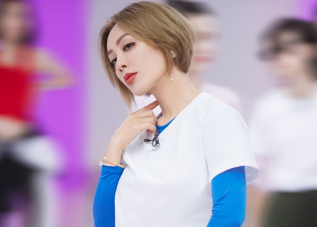 宁静上次哭这么惨还是多尔衮死|阿朵离场！宁静上次哭这么惨还是多尔衮死 宁静曾说自己变母了