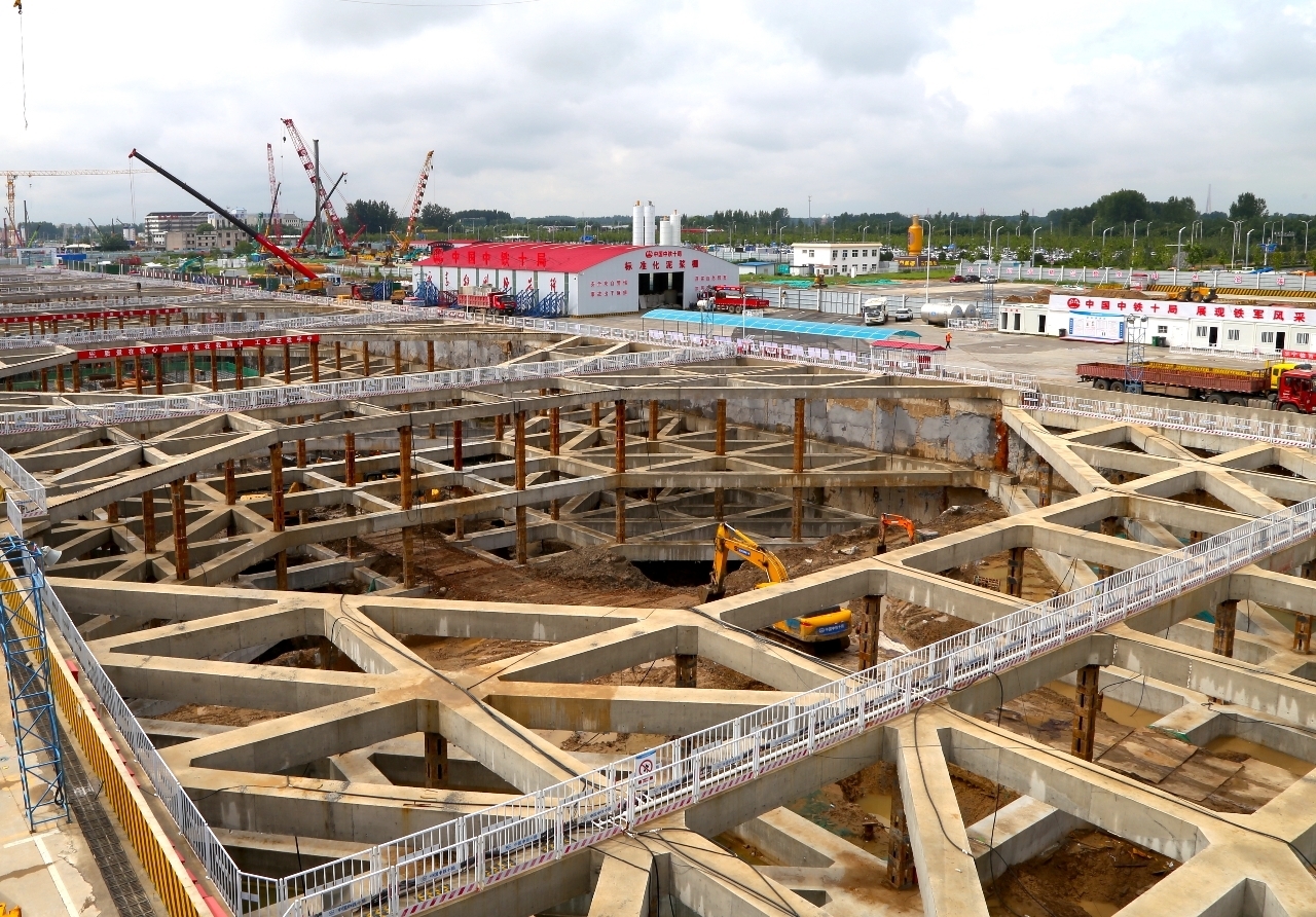 济南遥墙机场综合交通枢纽工程机场南站施工有序推进