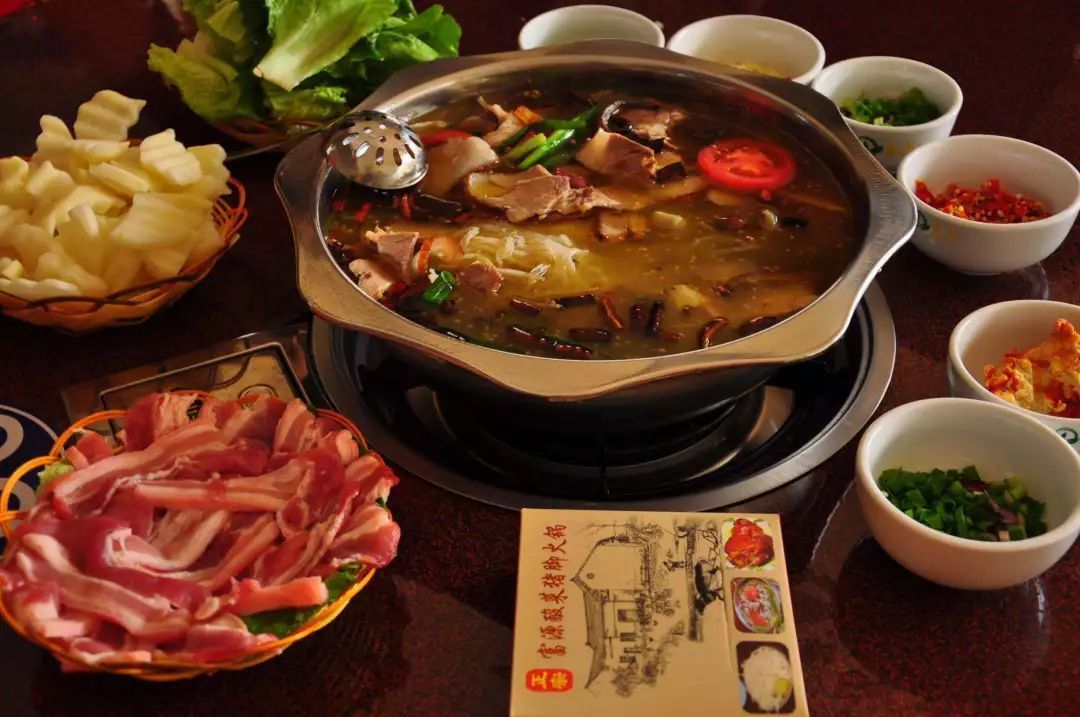 东南西北皆可酸！大冷天中国的美食地图是酸菜味的！