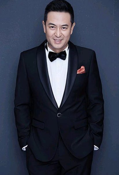 张嘉译改名张嘉益|【最新】张嘉译改名张嘉益是真的吗?身患强直性脊柱炎,身体状况差