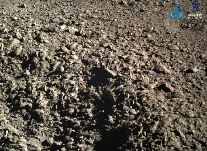 嫦娥四号着陆器和“玉兔二号”巡视器完成第十月昼工作