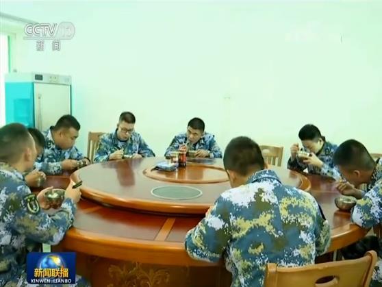 各地过佳节 元宵送温情