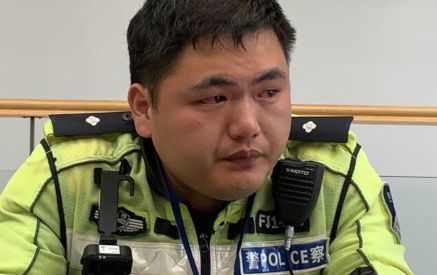 令人心痛!杭州辅警执勤被撞牺牲!同事们最后一个敬礼把人看哭了……