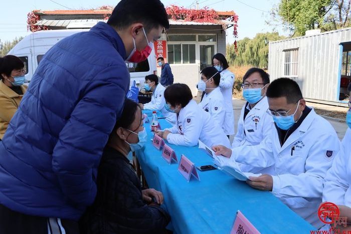 把脉问诊、传经送宝——白云湖街道卫生院与山东省公共卫生临床中心专科联盟签约