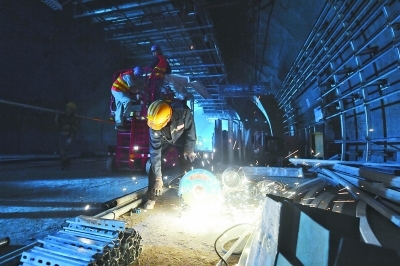 京张高铁八达岭长城站亮相(图)