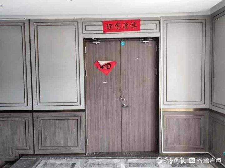 充了一万一还剩五千九！海鲜店突然关门，消费者储值卡难退款