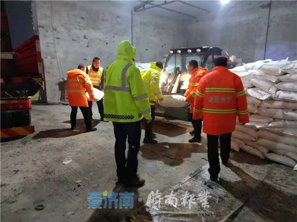 雪情就是命令丨守护安全，济南各级各部门奋斗在现场