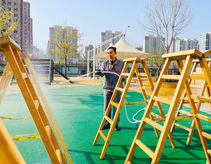 历下区百合幼儿园：特殊天气应对有“标准”