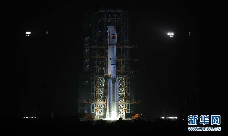 长征七号改遥二火箭成功发射试验九号卫星