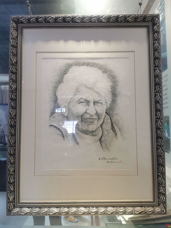 “云话山东”聊城行——致力于公益事业的美国老太