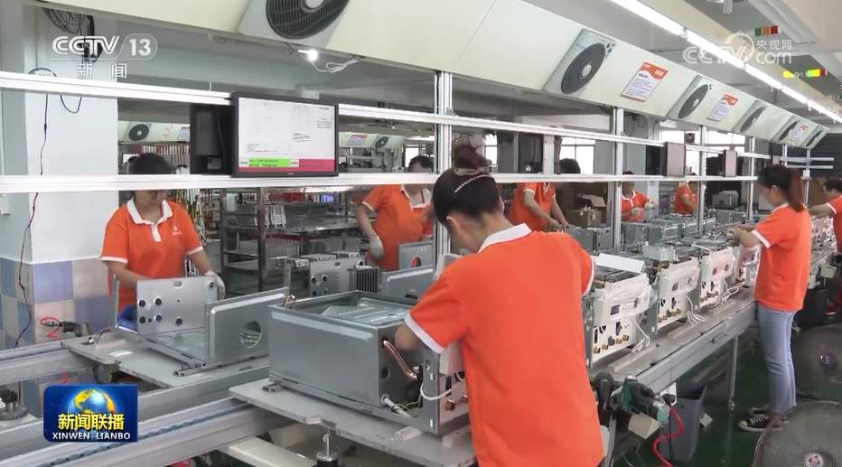 中国制造业采购经理指数连续三个月回升
