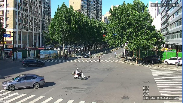 济南交警推广应用单点感应信号控制，行车延误平均降低27.99%