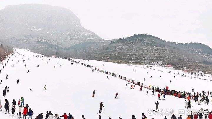 “今冬第一滑”有你吗？济南各大滑雪场门票已预售数万张