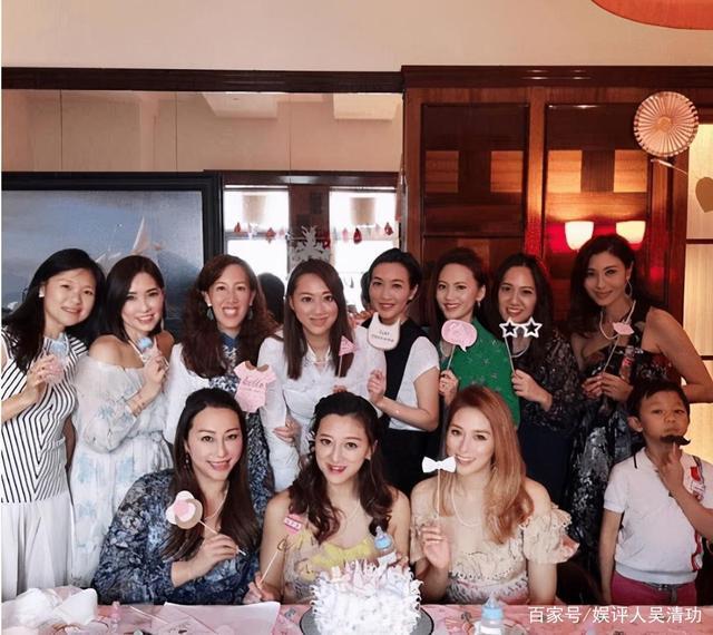 Angelababy回应合照站位|Angelababy回应合照站位说了什么？具体什么情况？