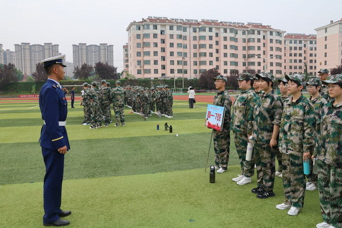 开学季来临，这些高新区的新生成为操场上最靓丽的风景线