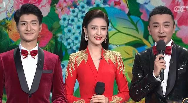 2020春晚主持人大换血阵容大胆 佟丽娅眉毛抢眼