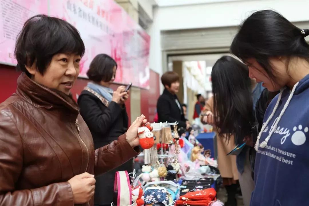 5000多个岗位等你选！山东省女大学生专场招聘人气爆棚！