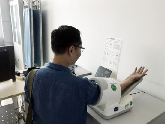 走进济南保健中心实验室 体验出国体检全流程