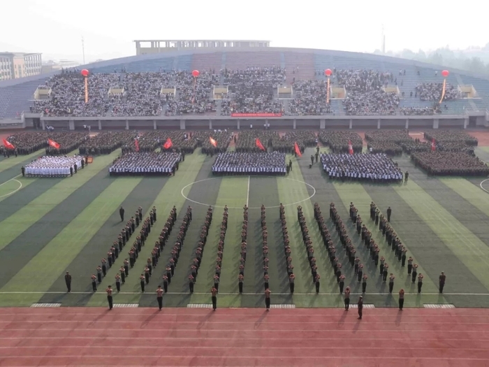 6000小“萌新”到位！山东现代学院开学迎新