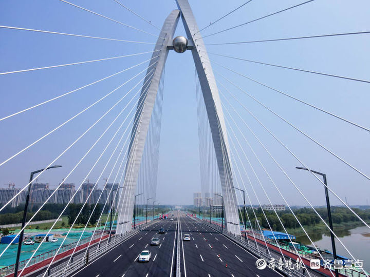 聊城“第一高”通车！双向8车道，中华路跨徒骇河大桥成新地标