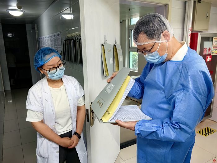 济南市市场监管局开展学校食堂、集体用餐配送单位督导检查